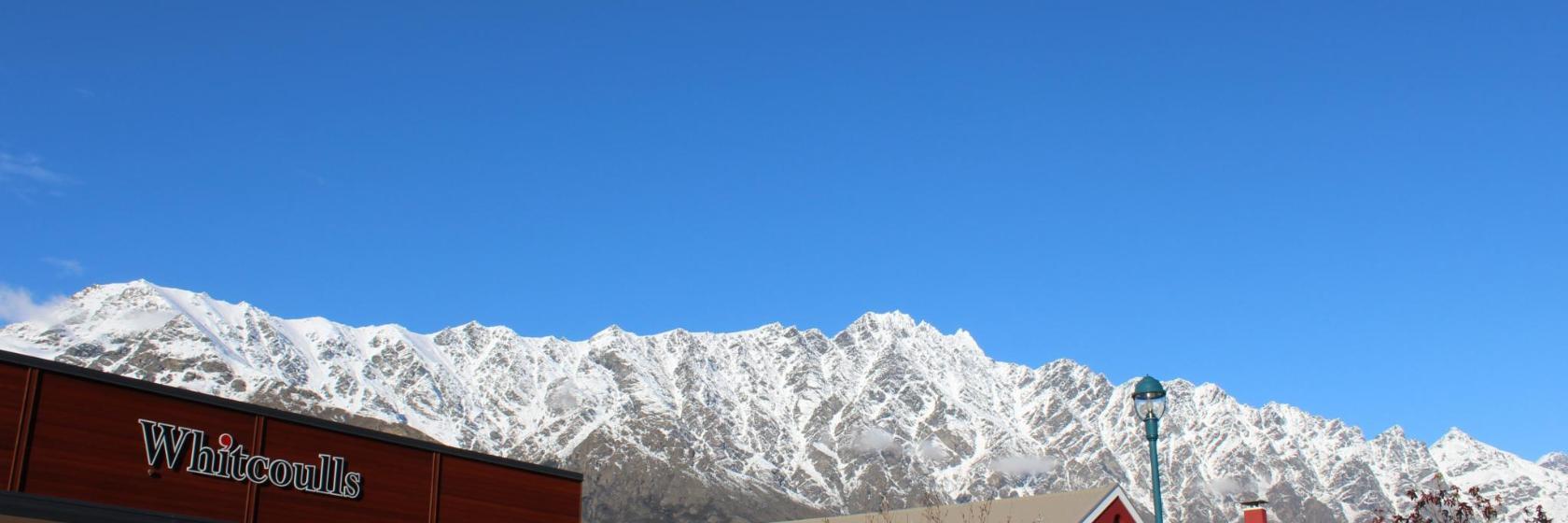 Centrum handlowe Remarkables Park Town Centre